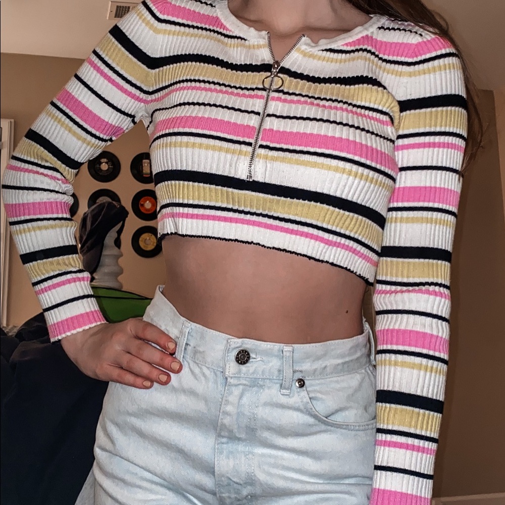 Cropped stripe zip up